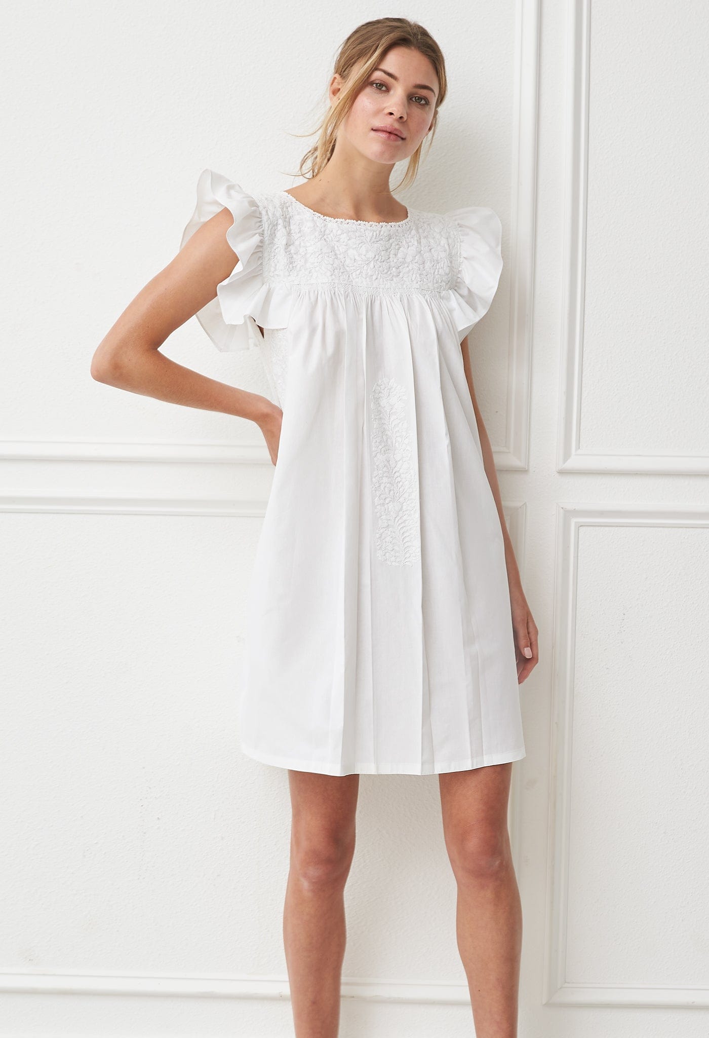 Soledad Short Dress Dress Soledad Blanca Nieve Soledad Blanca Nieve Dress 100% Cotton Hand-Embroidered in White