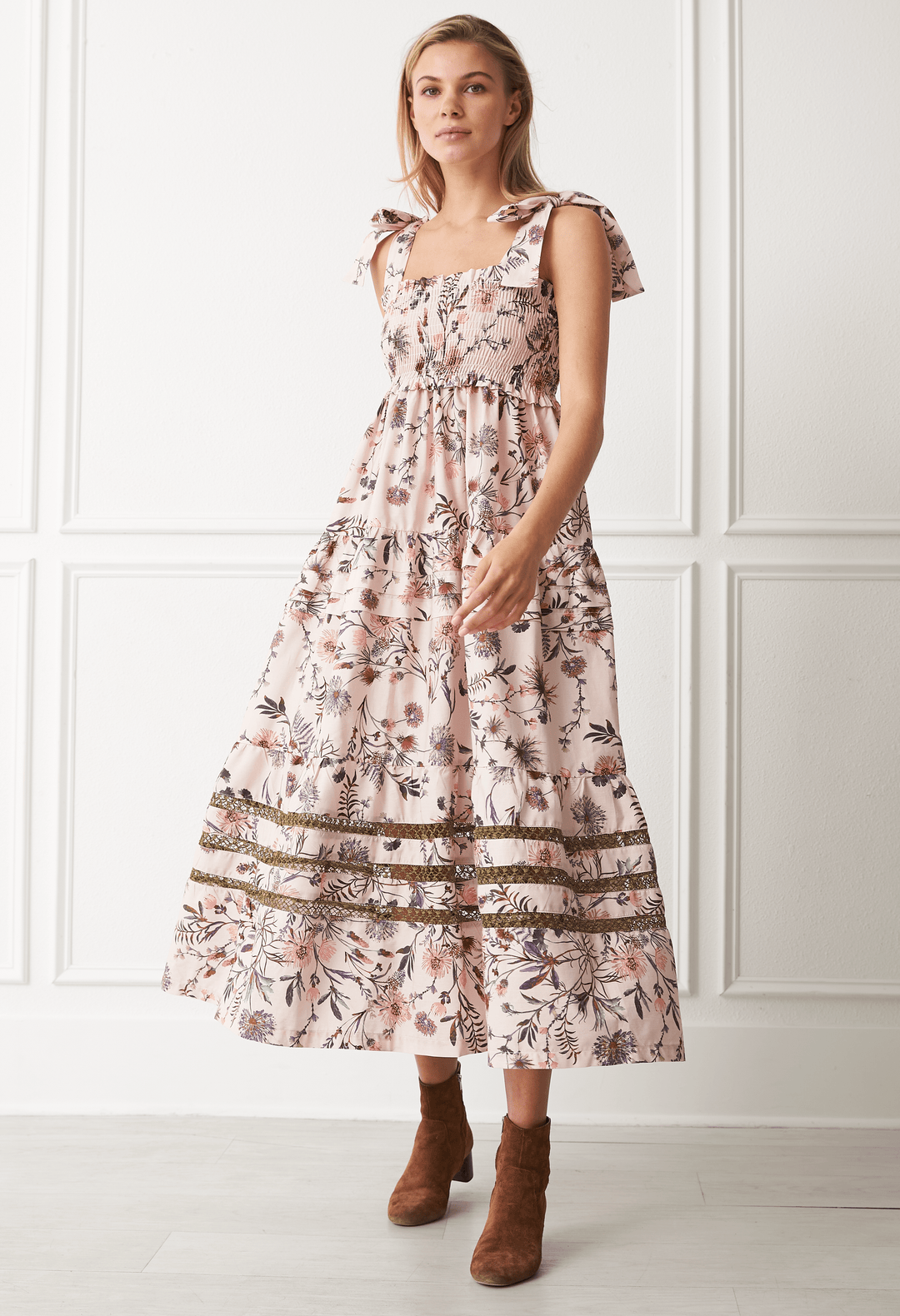 Valeria Specialty Midi Dress Dress Valeria Jardín de Cosecha