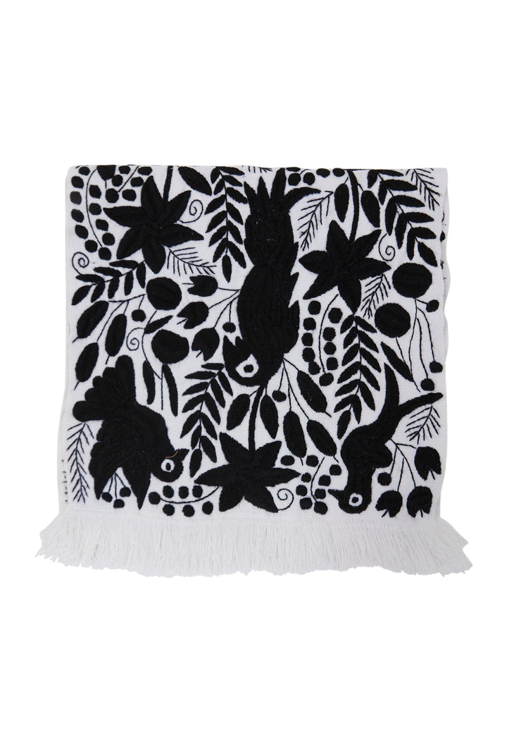 Table Runner - Large Tabletop One Size Camino Blanco Negro